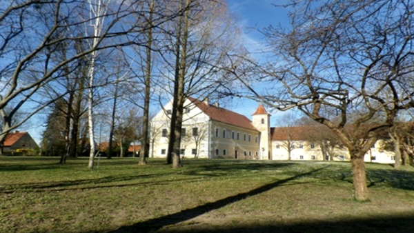 aa_schloss_atzenbrugg.jpg